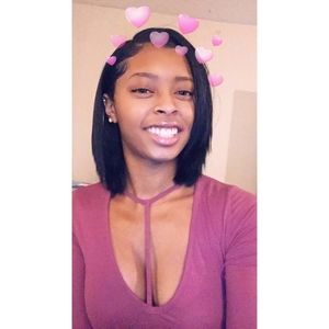 Meet your Posher, Esther